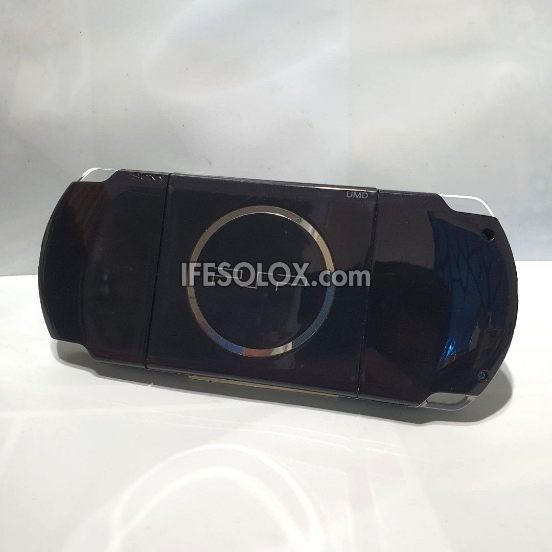 PlayStation Portable PSP 3000 series Game Console with 16GB Memory Stick and 15 Games (Black) - Foreign Used