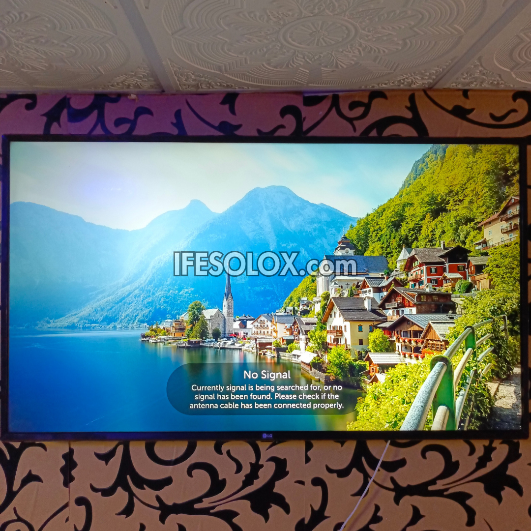 LG 49 Inch 49UJ63 Series webOS 3.5 Smart 4K UHD IPS LED TV with Built-in WiFi, Miracast - UK Used