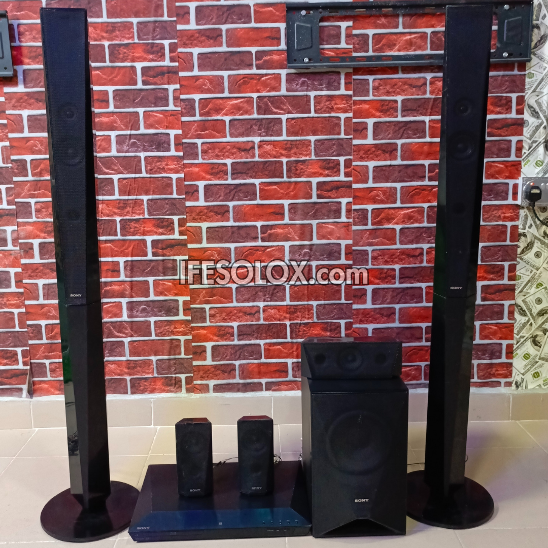 Sony BDV-E4100 Système home cinéma intelligent Bluetooth Blu-ray 3D DVD Tower 5.1 canaux (WiFi intégré, Full Smart) - Londres utilisé