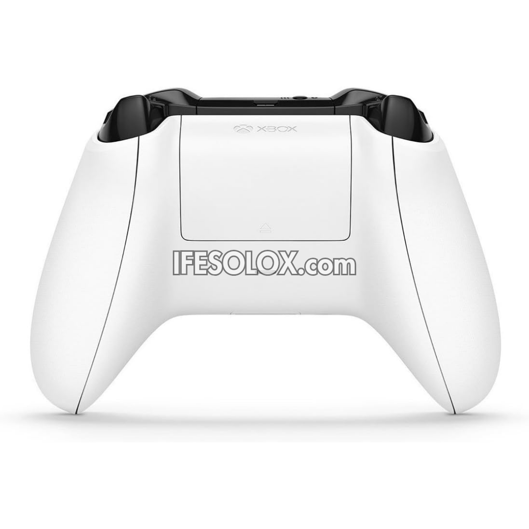 Microsoft XBOX ONE Game Controller (ROBOT WHITE) - Brand New