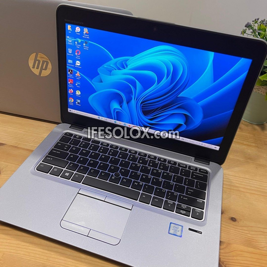 HP EliteBook 820 G3 12.5" HD Laptop with Intel Core i5 6th Gen, 8GB DDR3 SDRAM, 256GB SSD - Foreign Used