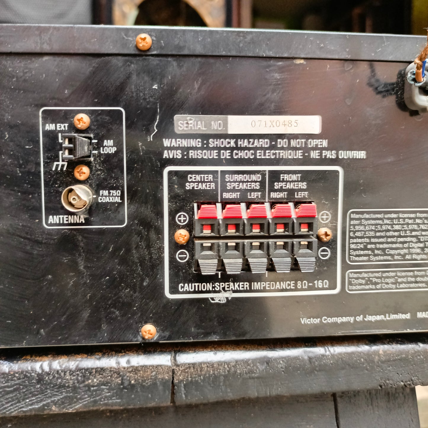 Récepteur AV stéréo JVC RX5060 (amplificateur) avec sortie 5.1 canaux et 5 entrées audio - Utilisé à l'étranger