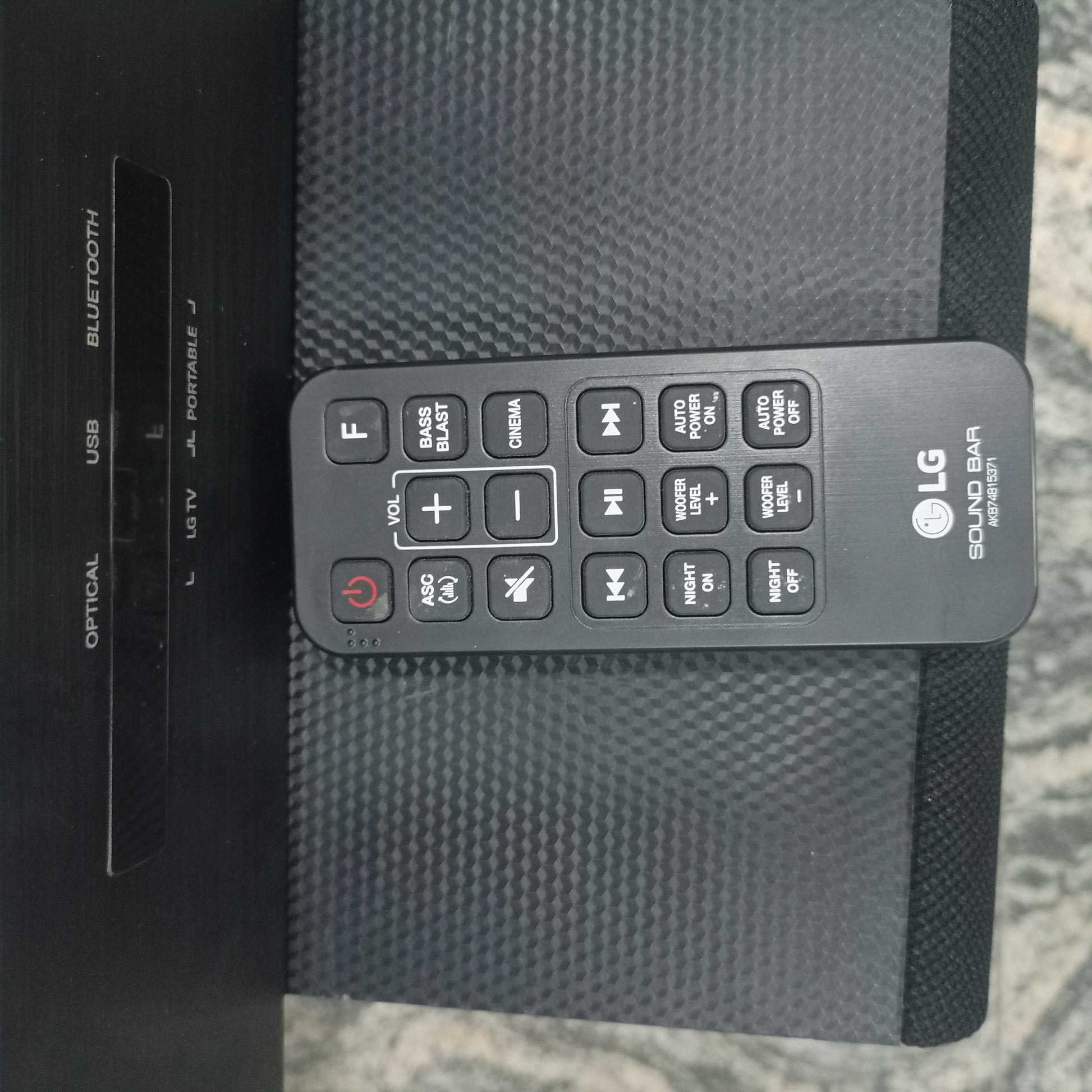 LG SJ3 2.1Ch 300W Bluetooth Sound Bar with Wireless Subwoofer - Brand New