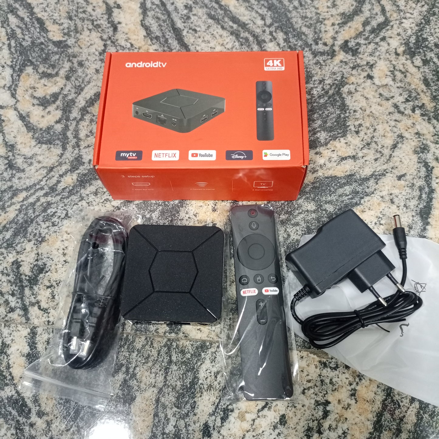 Q5 androidTV 2GB/8GB Android 10 Smart Box with Built-in Bluetooth, WiFi and Bluetooth Voice Control Remote