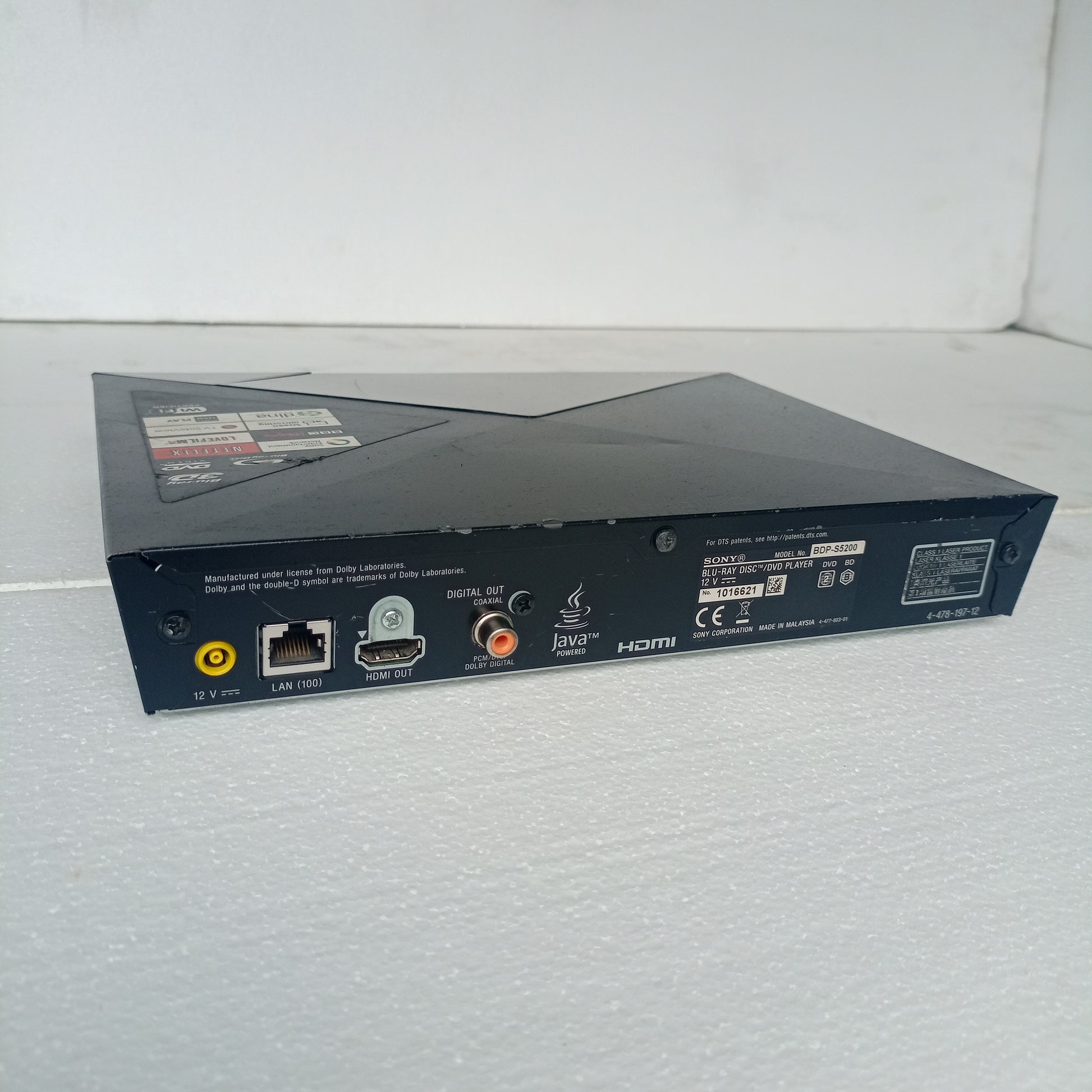 Sony BDP-S5200 Smart 3D Blu-ray & DVD Player with Built-in WiFi, Miracast - Foreign Used