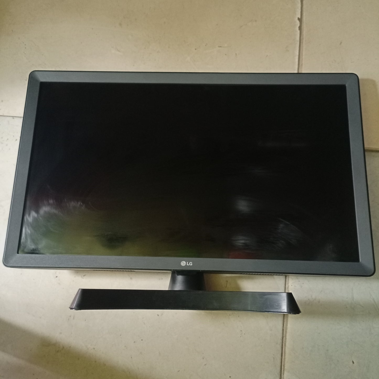 LG 24 inch 24TL510S webOS Smart Satellite HD Ready LED TV (Built-in WiFi, Miracast) - Foreign Used
