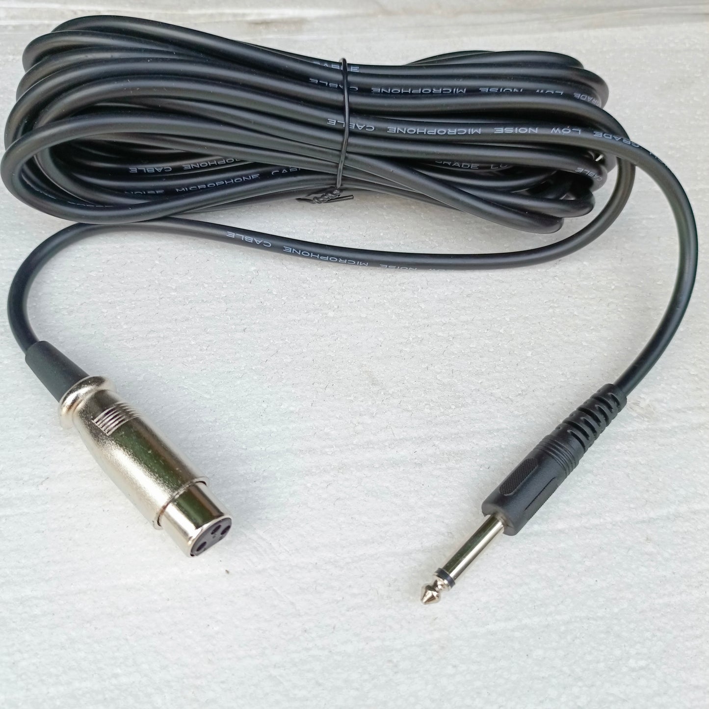 BNK B-1 Cardioid Dynamic Vocal Microphone - Brand New