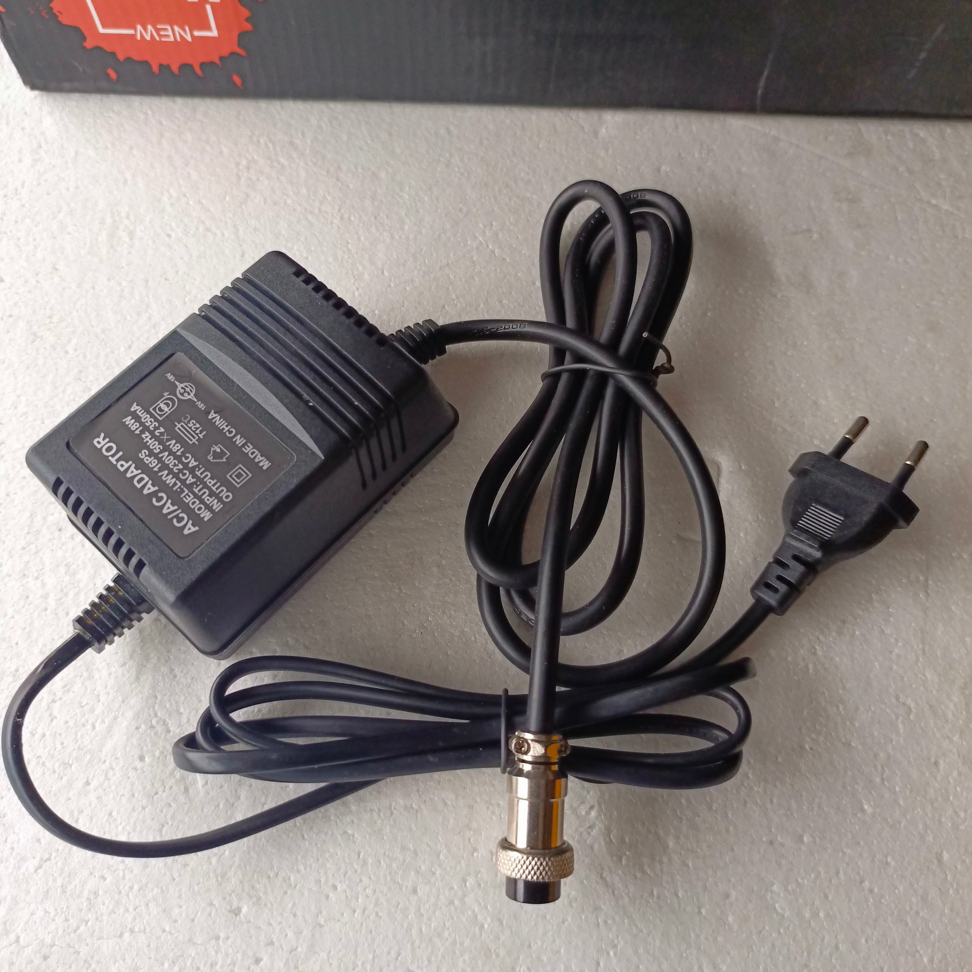 Professional F7 7-Channel Compact Stereo Mixer - adapter