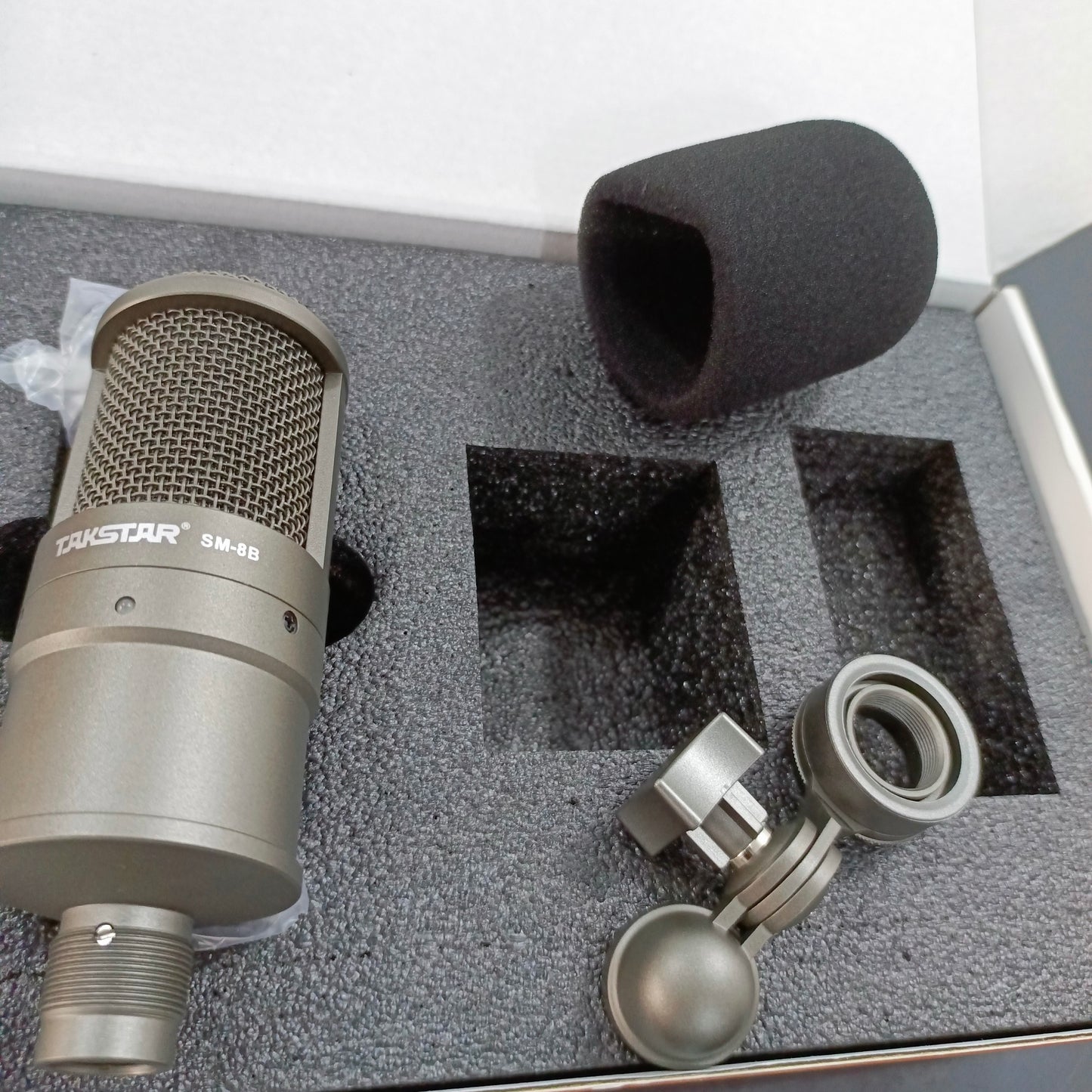TAKSTAR SM-8B Recording Condenser Microphone - Brand New