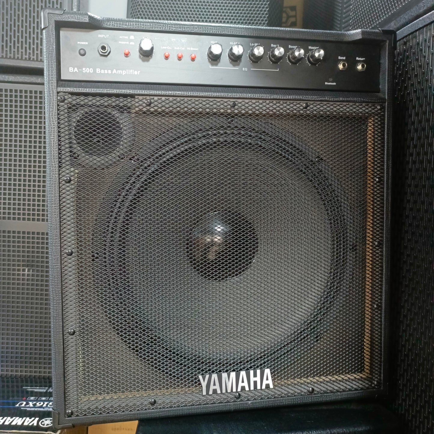 BA-500 Bass Amplifier Combo Loudspeaker - Brand New