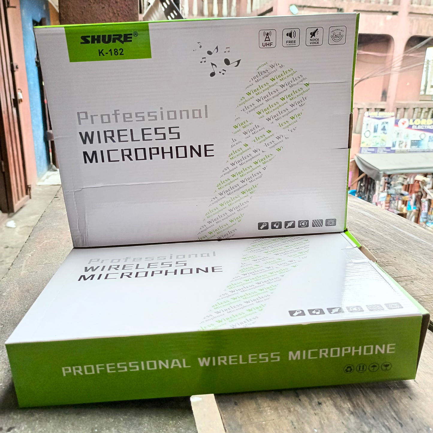 SHURE K-182 Rechargeable Dual (2-Way) Multi-channel Professional Wireless Microphone - Brand New