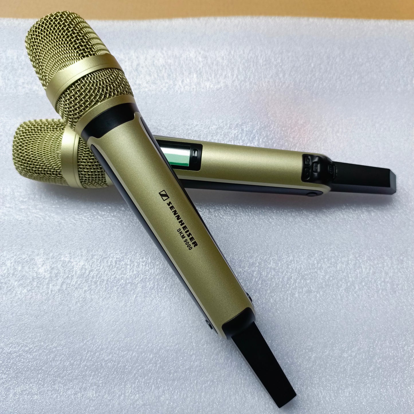 SENNHEISER SKM9000 Digital 300 meters Dual (2-way) Professional Wireless Dynamic Vocal Microphone - Brand New