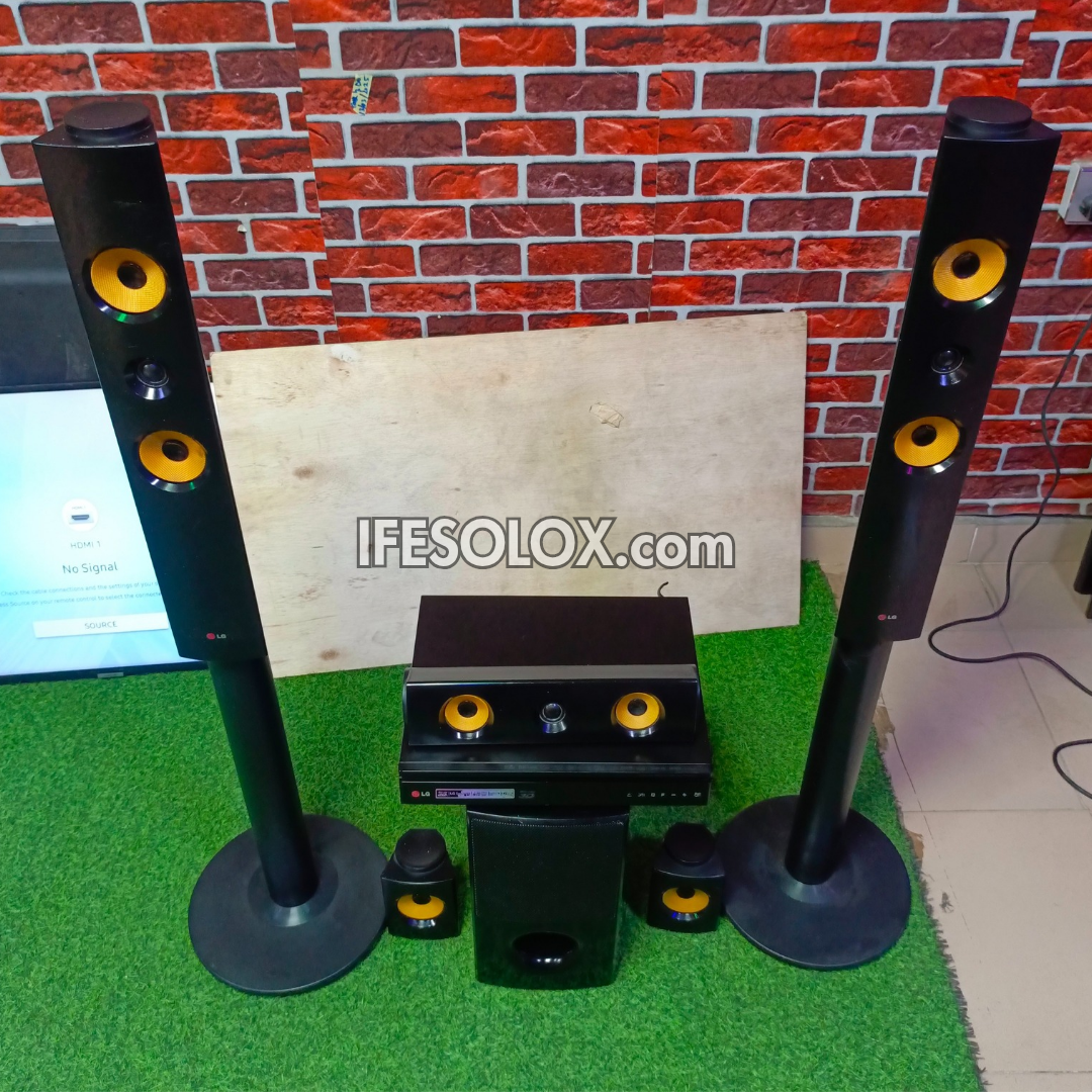 LG 5.1Ch 1200W Bluetooth Blu-ray 3D DVD Tower Home Cinema System (USB, FM radio, Optical, HDMI out) - Foreign Used