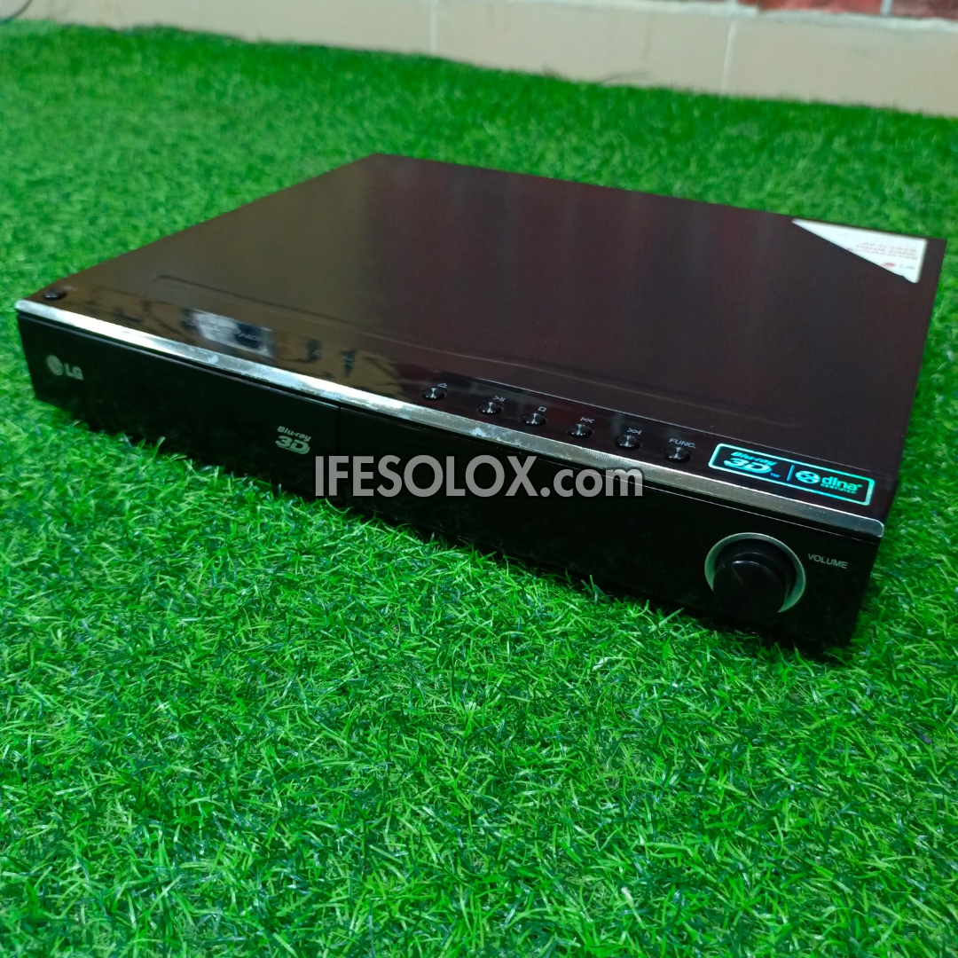 LG 5.1Ch 1000 Watts 3D Blu-ray Bluetooth DVD Home Cinema Machine Head - London Used