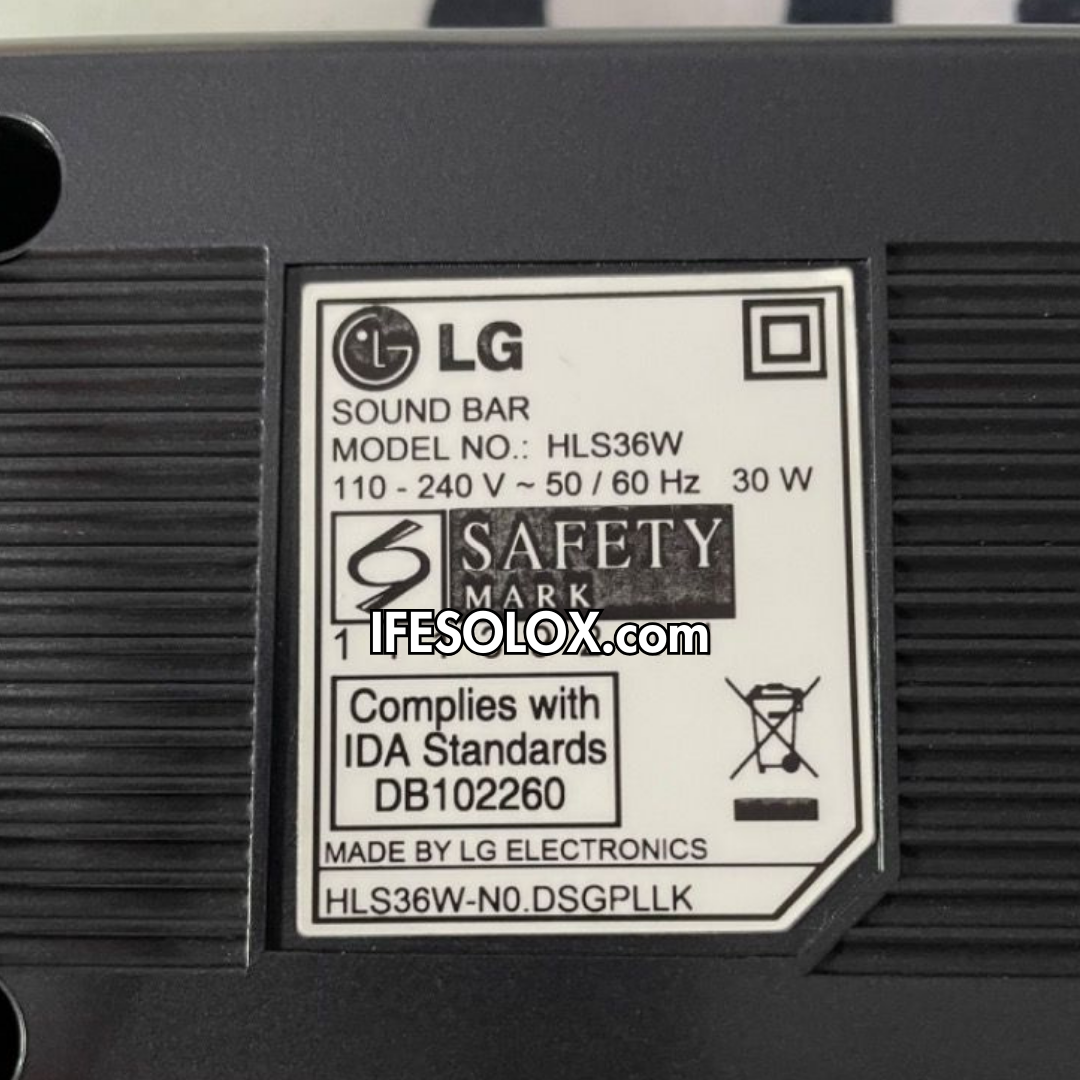 LG HLS36W 2.1Ch 280W High Resolution Bluetooth Sound Bar with Wireless Subwoofer - Foreign Used