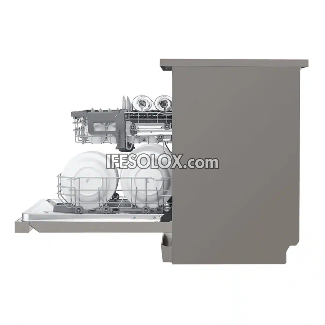 LG Inverter QuadWash™ Dishwasher with SmartThinQ, 14-place Setting, A++ Energy Efficiency - Brand New