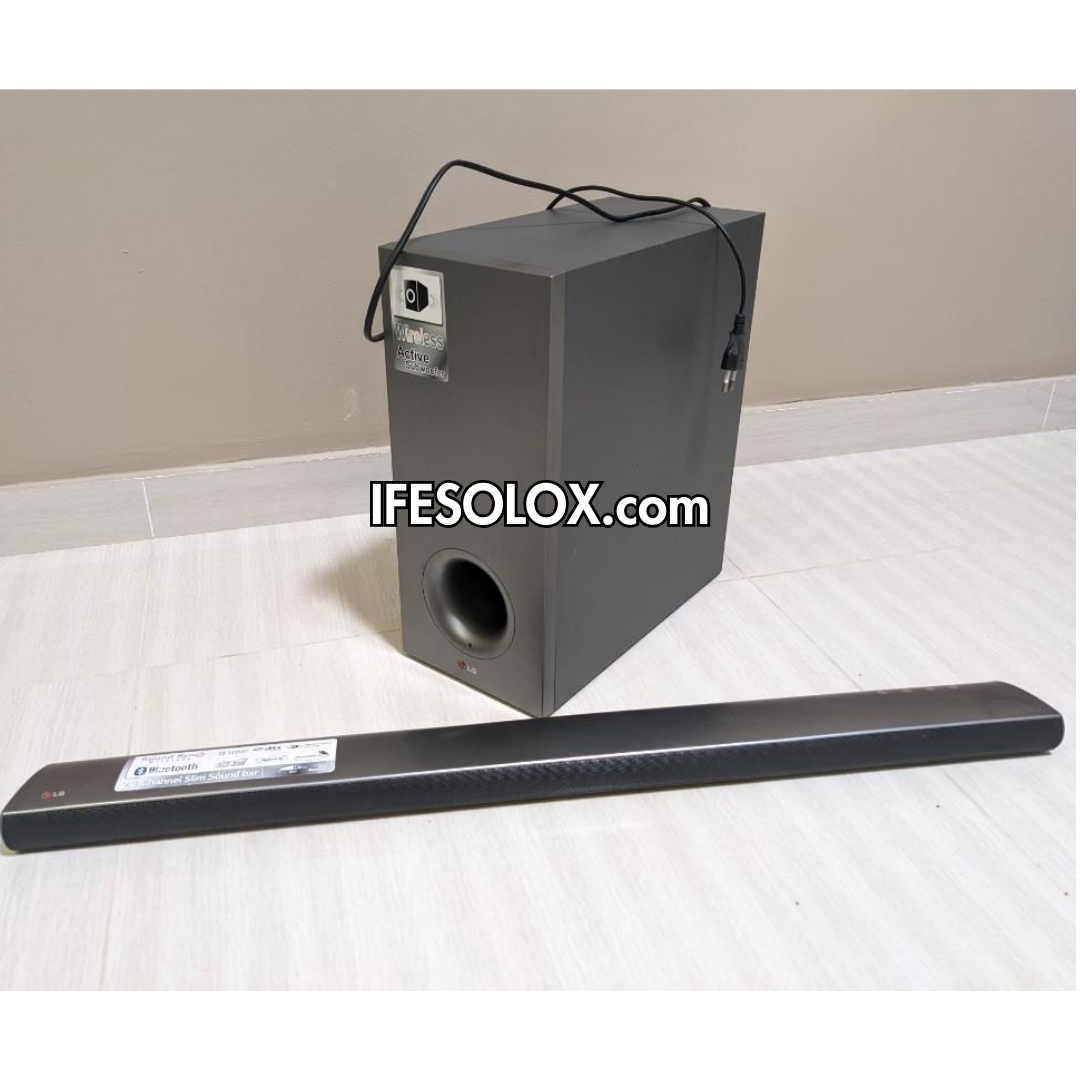 LG NB3540 2.1Ch 320W High Resolution Bluetooth Sound Bar with Wireless Subwoofer - Foreign Used