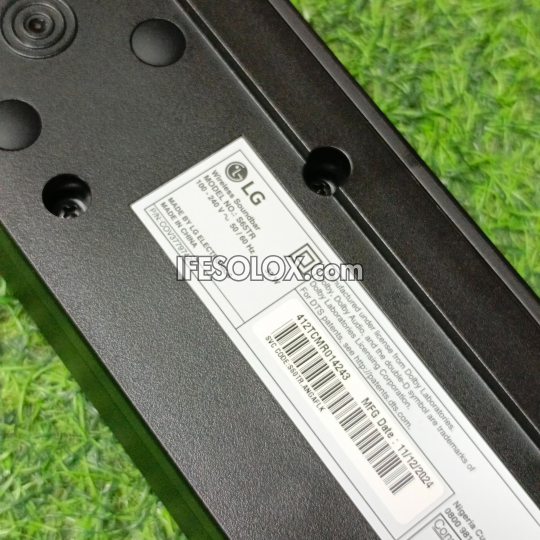 LG S65TR 5.1Ch 600W Dolby Digital Sound Bar with Wireless Subwoofer and Rear Speakers