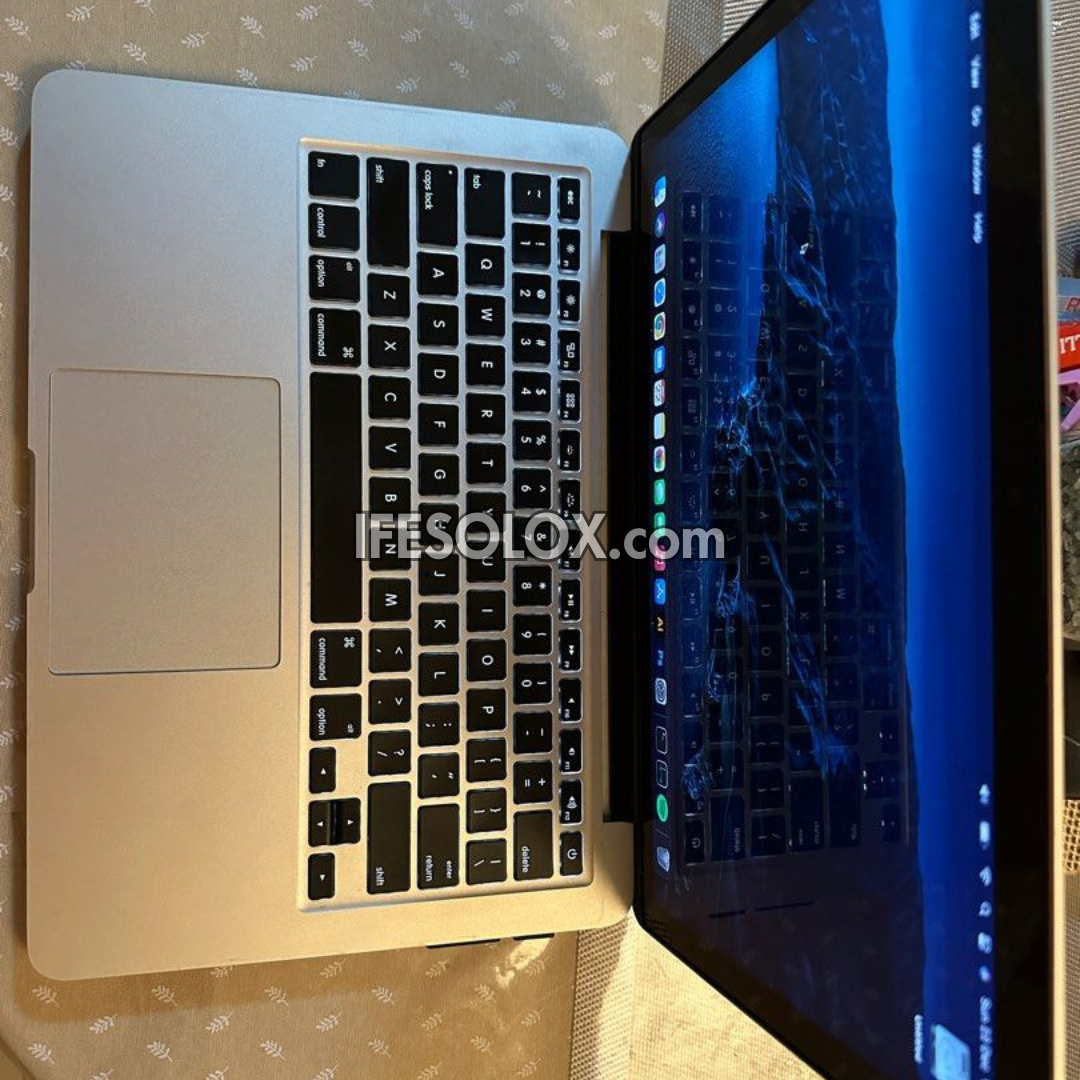 MacBook Pro 2014 13.3" Retina Display Laptop with Intel Core i7 4th Gen, 16GB DDR3 RAM, 256GB SSD - Foreign Used