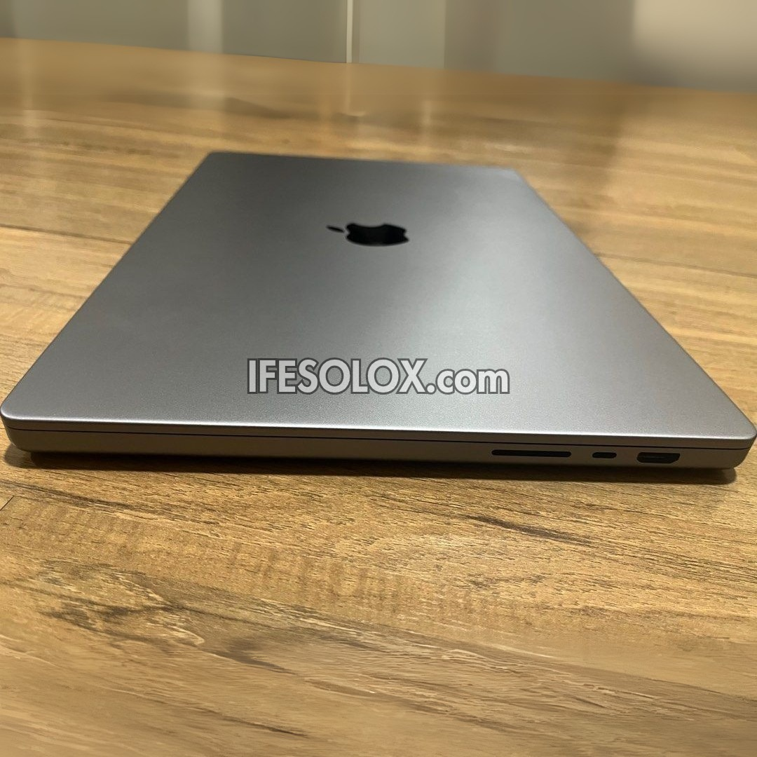 MacBook Pro 2021 16" Liquid Retina Display Laptop with Apple M1 Pro, 16GB DDR5 RAM, 512GB SSD - Foreign Used