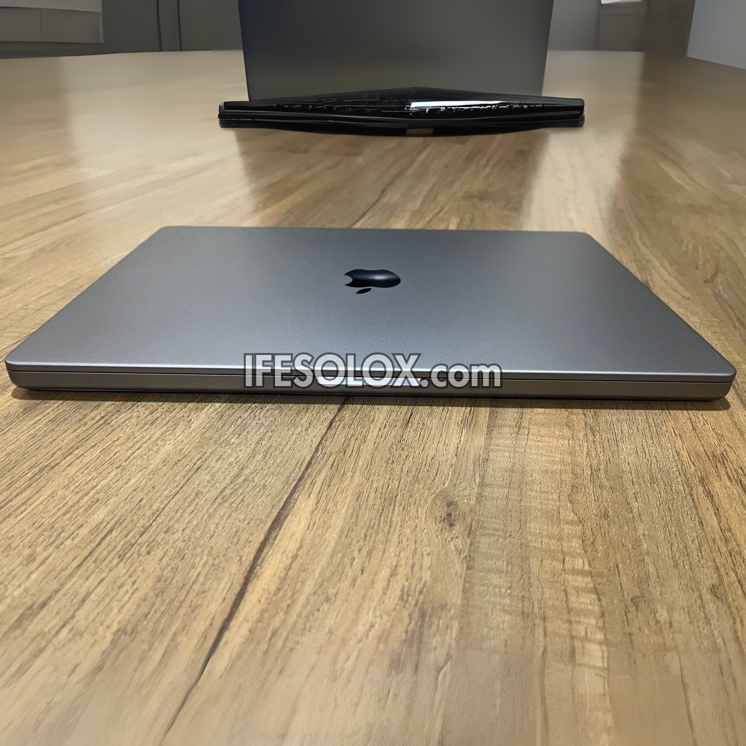 MacBook Pro 2021 16" Liquid Retina Display Laptop with Apple M1 Pro, 16GB DDR5 RAM, 512GB SSD - Foreign Used