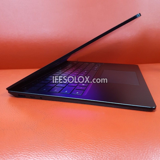 Microsoft Surface 4 Laptop 13.5" TouchScreen with Keyboard, AMD Ryzen 5, 16GB DDR4 RAM, 256GB SSD - Foreign Used