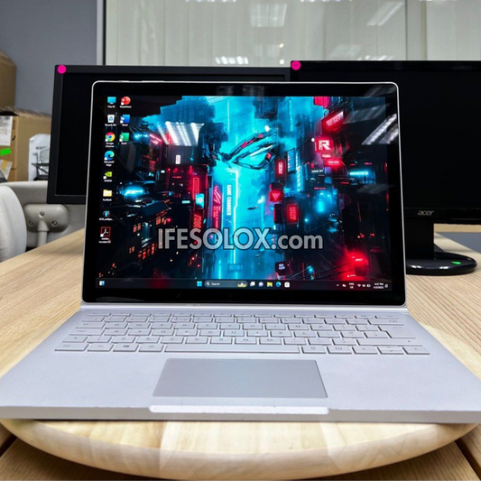 Microsoft Surface Book 2 13.5" Laptop with Detachable Keyboard, Intel Core i7 8th Gen, 16GB DDR3 RAM, 512GB SSD - Foreign Used