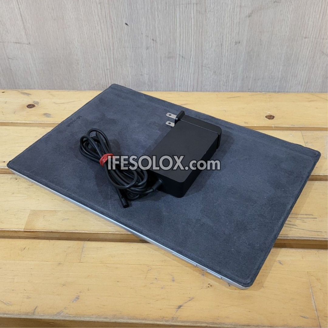 Microsoft Surface Pro 5 12.3" Tablet with Type Cover, Intel Core i5 7th Gen, 8GB DDR4 RAM, 128GB SSD - Foreign Used