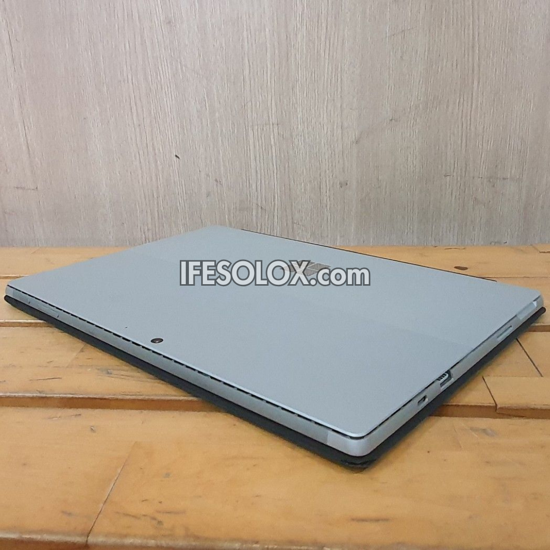 Microsoft Surface Pro 7 12.3" Tablet with Type Cover, Intel Core i5 10th Gen, 8GB RAM, 128GB SSD - Foreign Used
