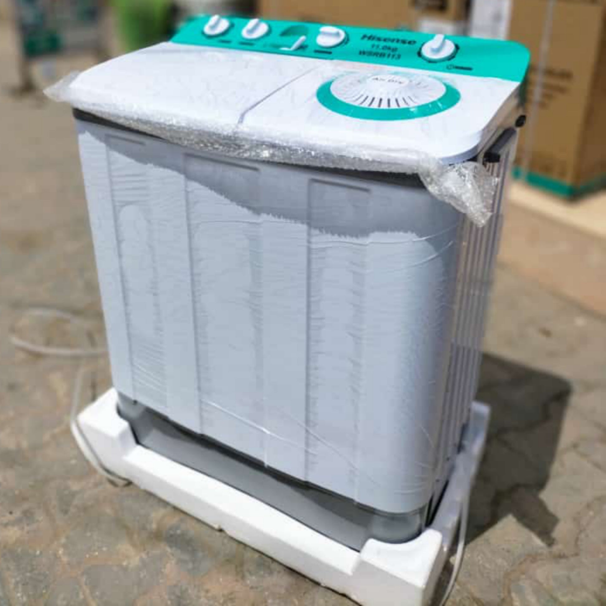 Hisense WSRB113 11kg Twin Tub Semi-automatic Top load Washing Machine + Spin Dryer - Brand New