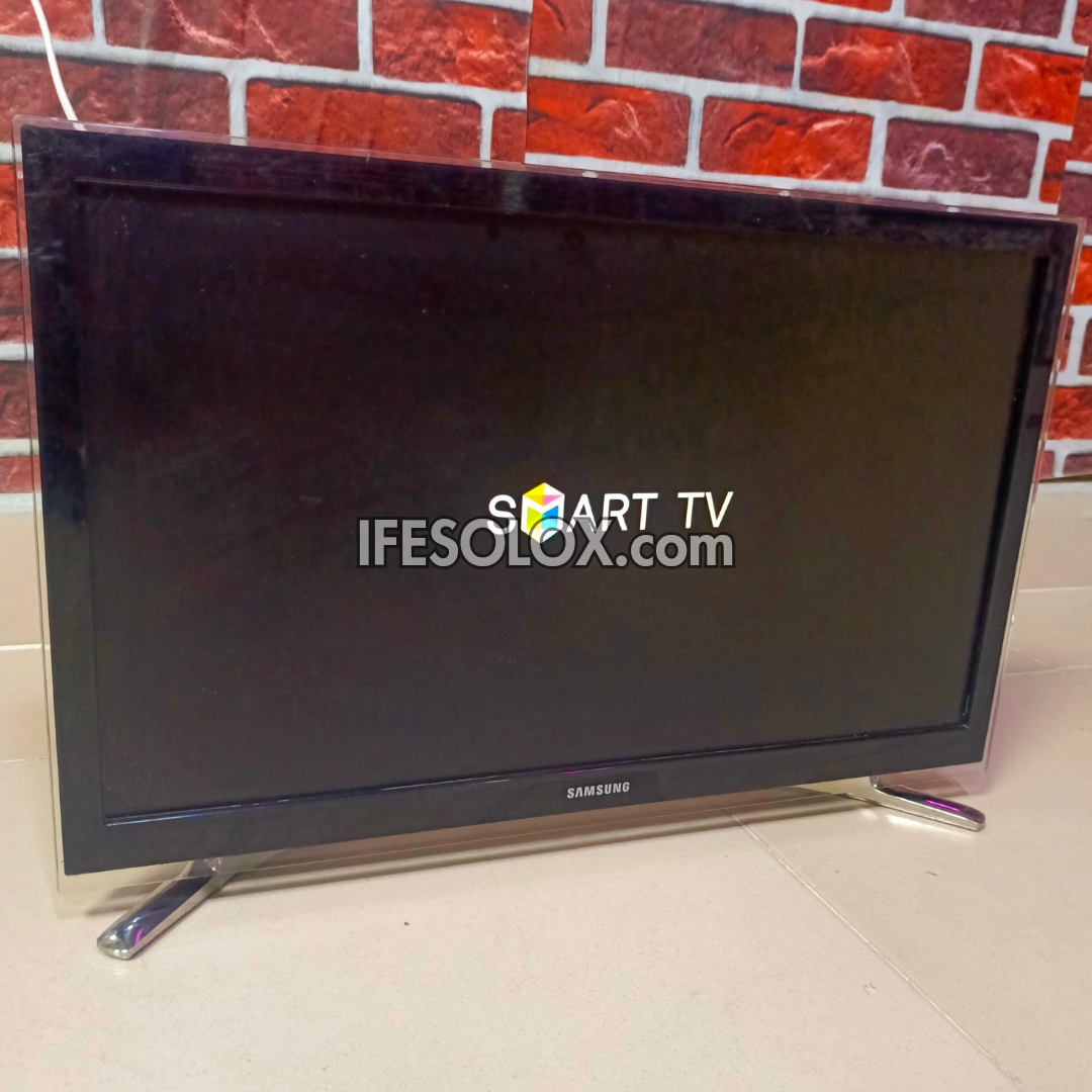 SAMSUNG 22 Inch UE22H5600AK Series 5 Smart Full HD LED TV (Built-in WiFi, Screen Mirroring) - UK Used