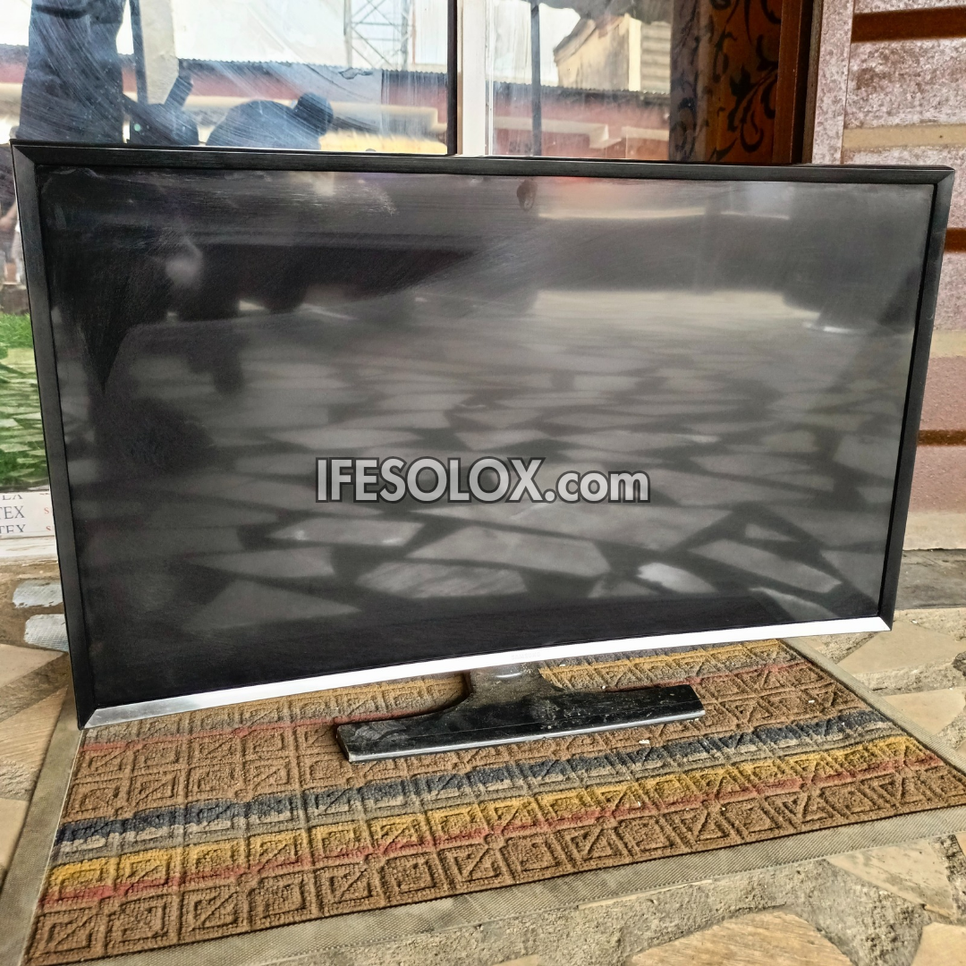 SAMSUNG 32 Inch UE32J6300 Curved Smart Full HD LED TV (WiFi, Screen Mirroring, Bluetooth) - Foreign Used