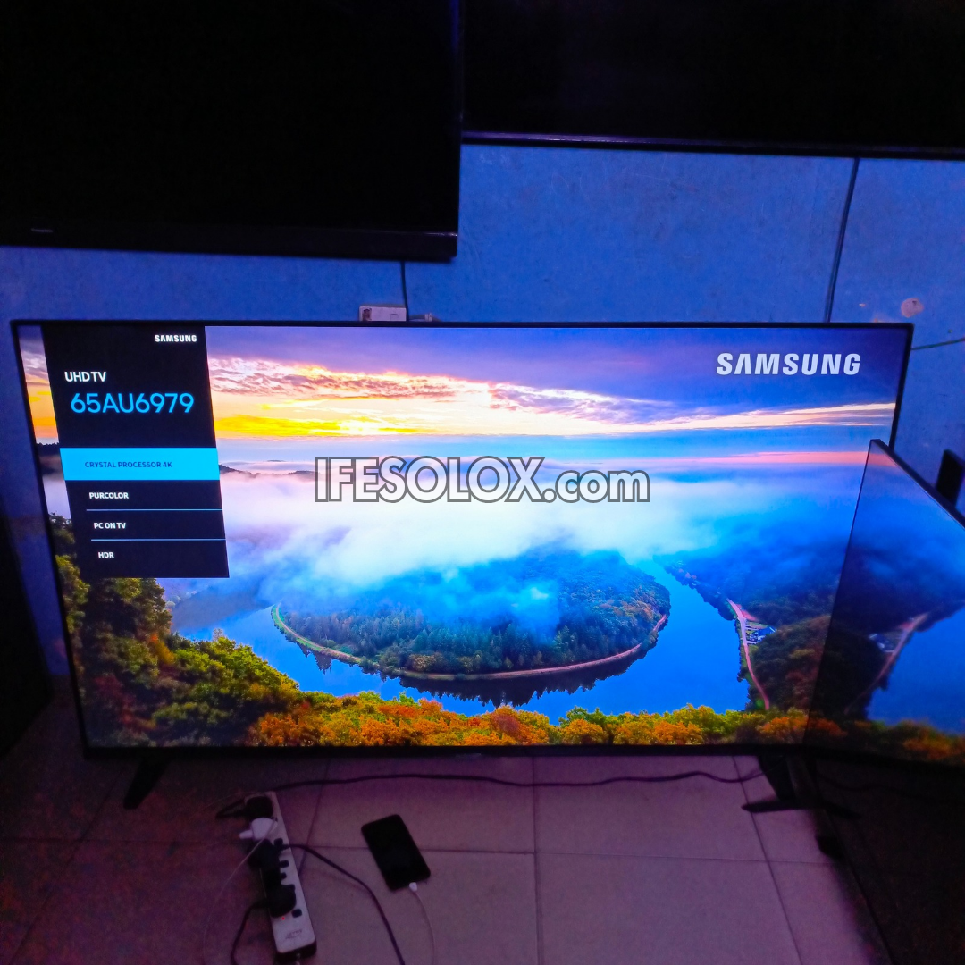 SAMSUNG 65 Inch AU7000 Series 2021 Crystal UHD Smart 4K Frameless Apple TV with Bluetooth, Miracast, AirPlay 2 - UK Used