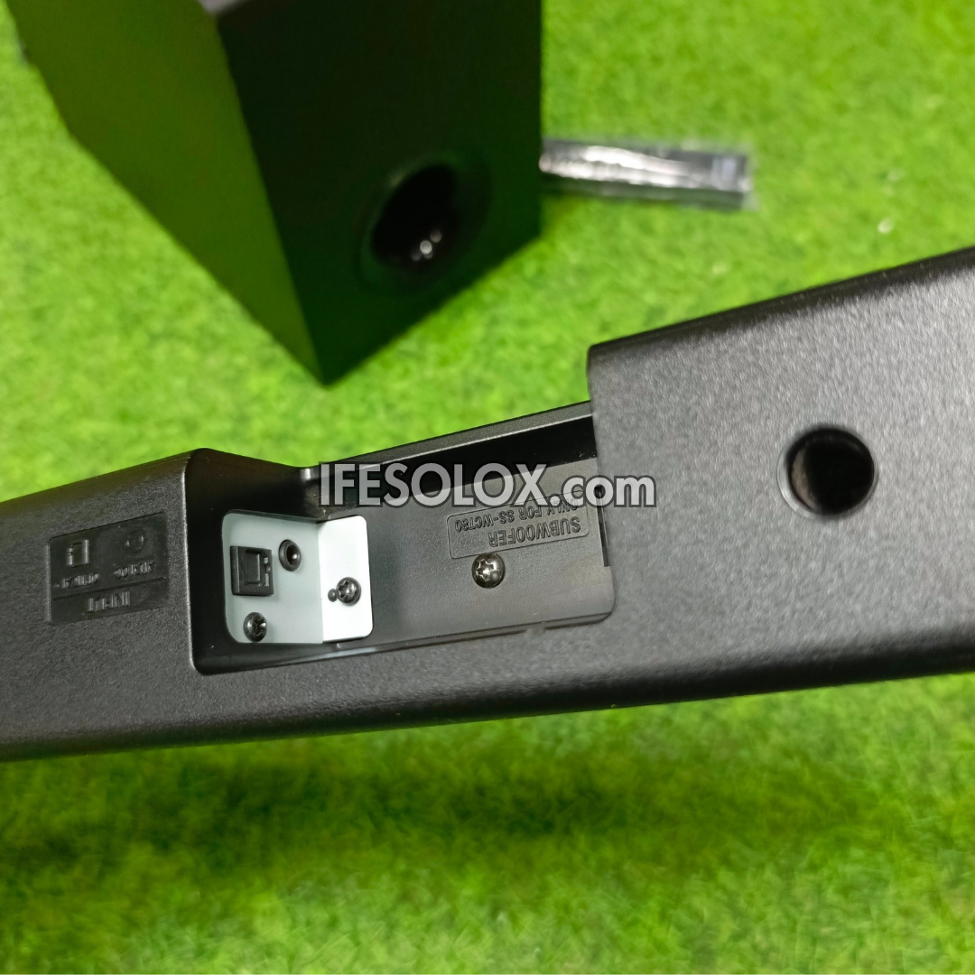 Barre de son Bluetooth compacte SONY HT-CT80 2.1 canaux 80 W avec caisson de basses filaire (entrée auxiliaire, optique, USB) - Occasion étrangère