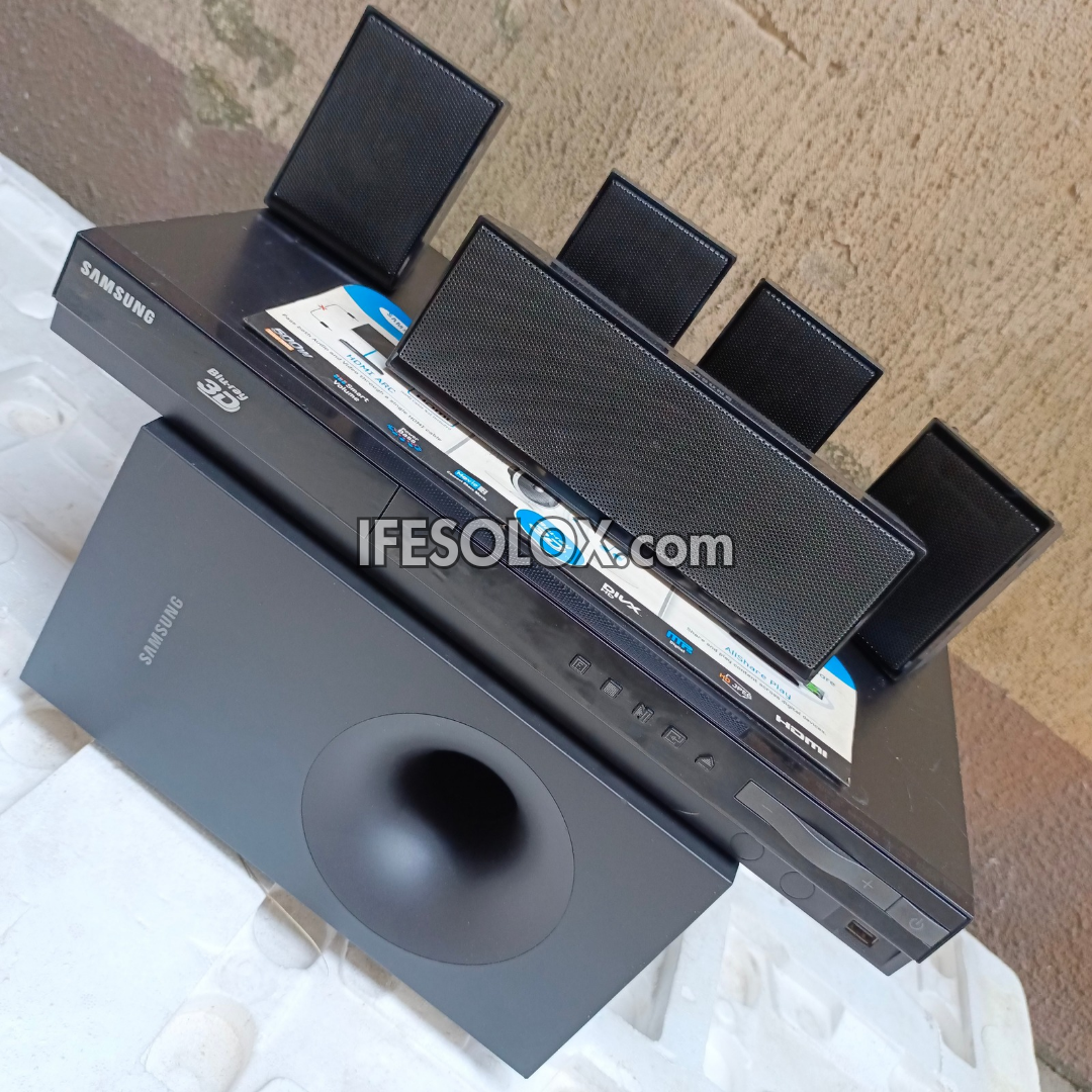 Samsung HT-E3500 5.1Ch 500Watts Blu-ray 3D DVD Home Theater Complete Set - Foreign Used