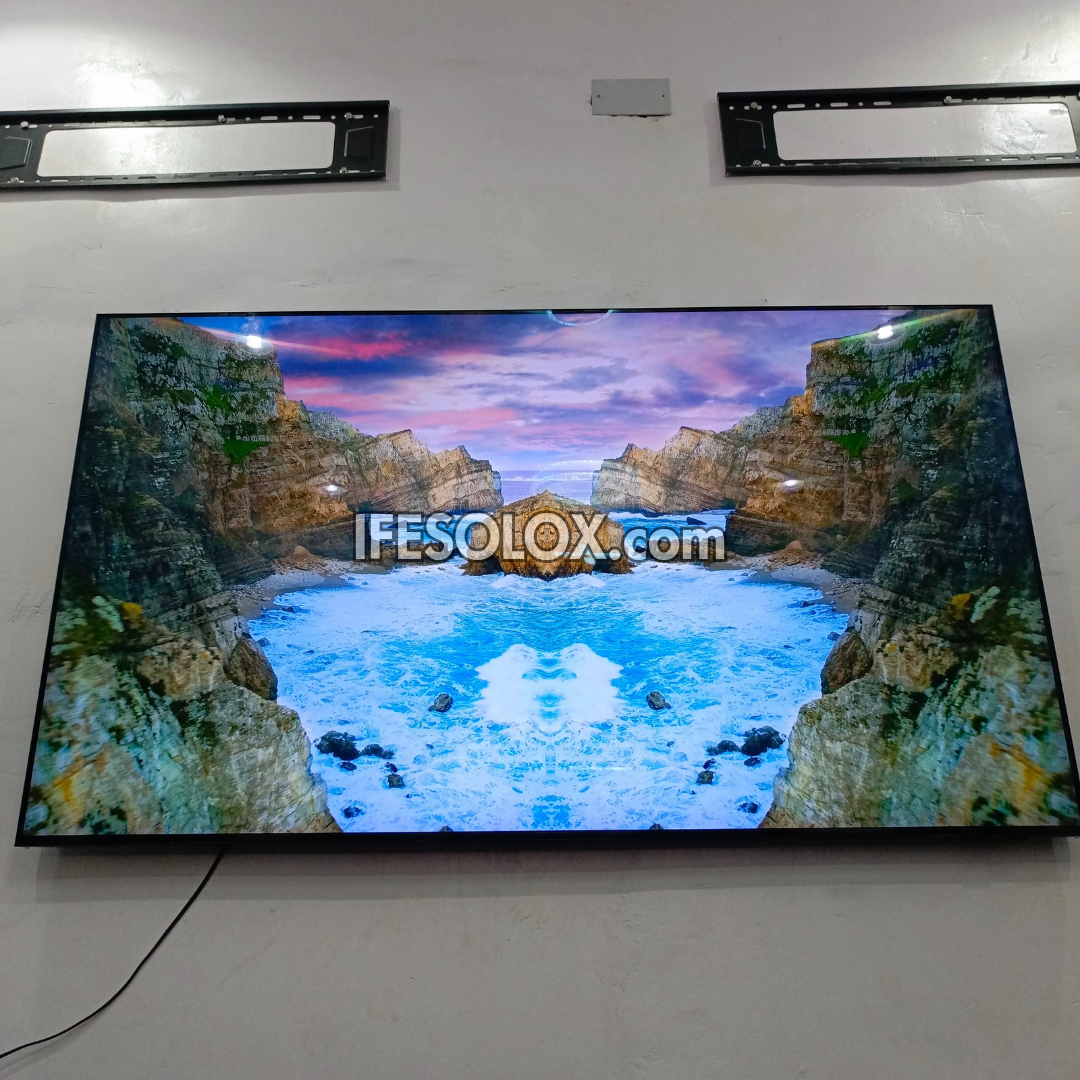Samsung 65 inch QE65Q700T QLED 8K Premium UHD Smart Frameless TV - Foreign Used
