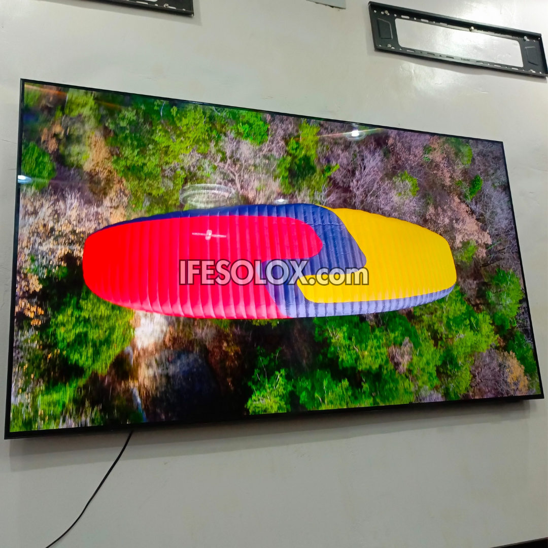 Samsung 65 inch QE65Q700T QLED 8K Premium UHD Smart Frameless TV - Foreign Used