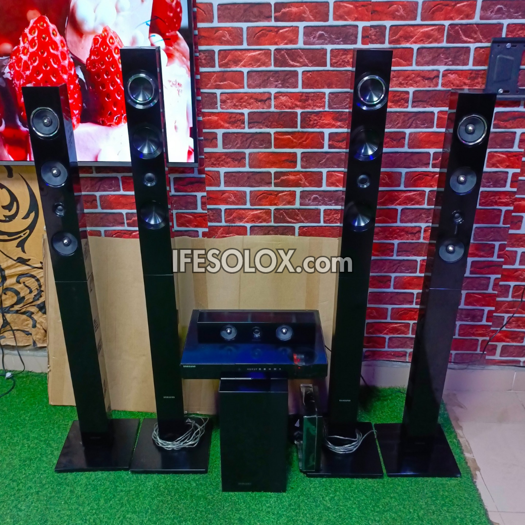Samsung BULB HT-E6750 5.1Ch 1330watts Blu-ray 3D Smart Bluetooth Home Theater Complete Set with Wireless Rear Speakers - Foreign Used