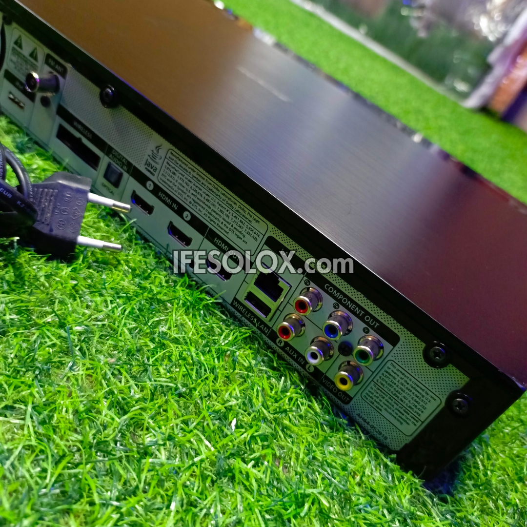 Samsung HT-C5530 1000Watts Blu-ray 3D DVD Home Theater Machine Head (USB, Aux, FM, HDMI in/out) - Foreign Used