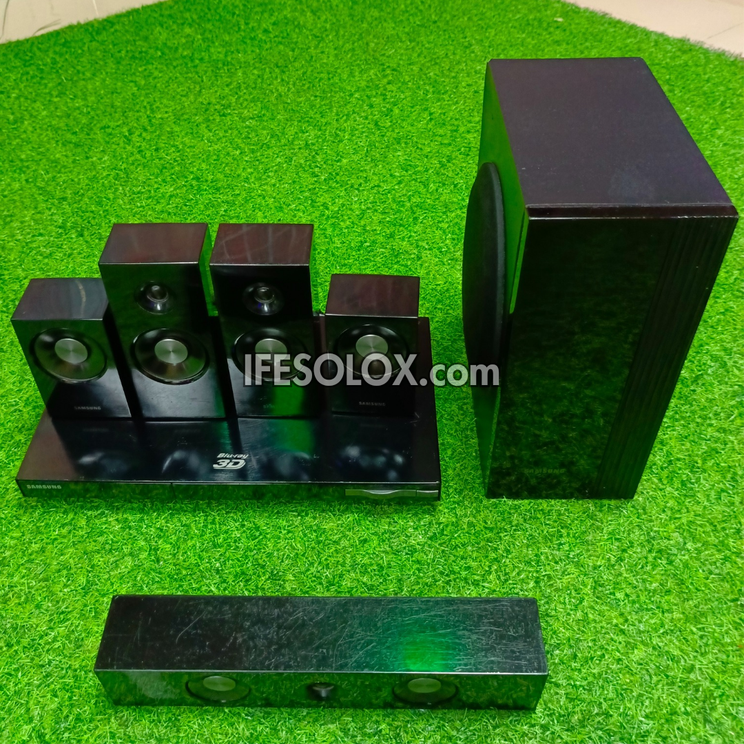 Samsung HT-E5550 5.1Ch 1000Watt 3D Bluray Bluetooth DVD Home Theater System (USB, FM radio, Aux, Optical in) - Foreign Used