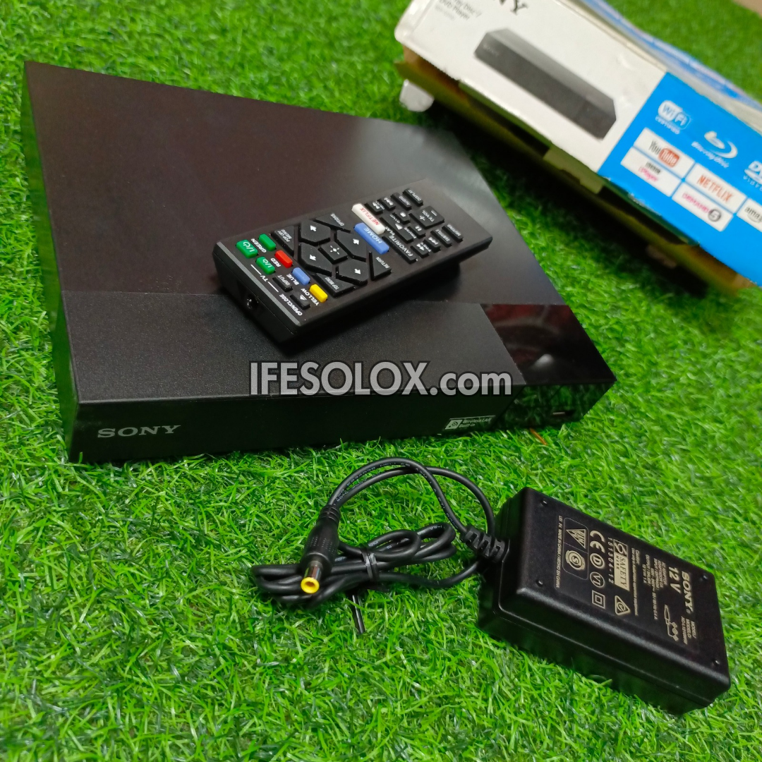 Sony BDP-S3700 Smart 3D Blu-ray DVD Player with Built-in WiFi