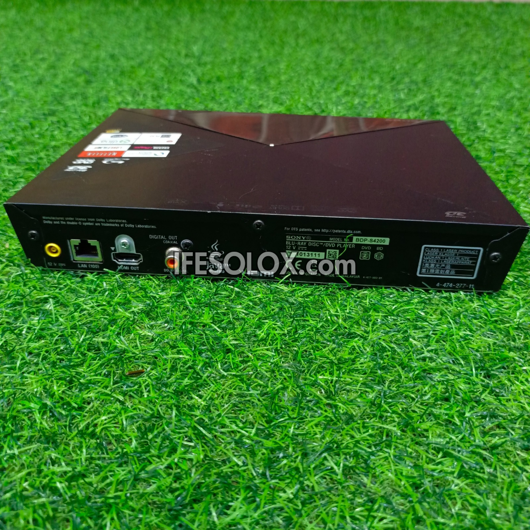 Sony BDP-S4200 Smart 3D Blu-ray & DVD Player with Netflix, YouTube - Foreign Used