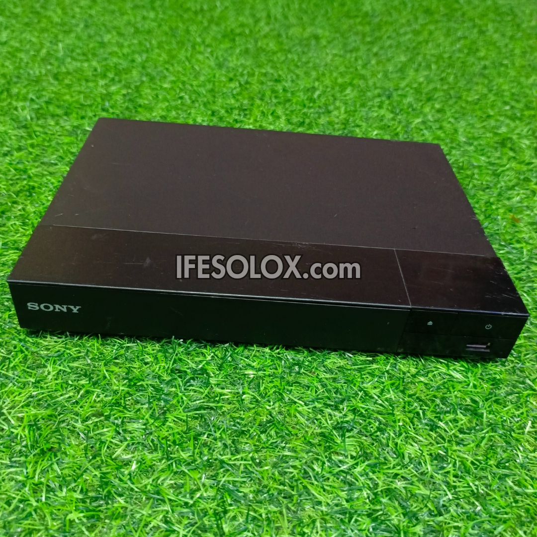 Sony BDP-S6700 Smart 3D Blu-ray DVD Player with 4K Upscaling, WiFi, Bluetooth - Foreign Used