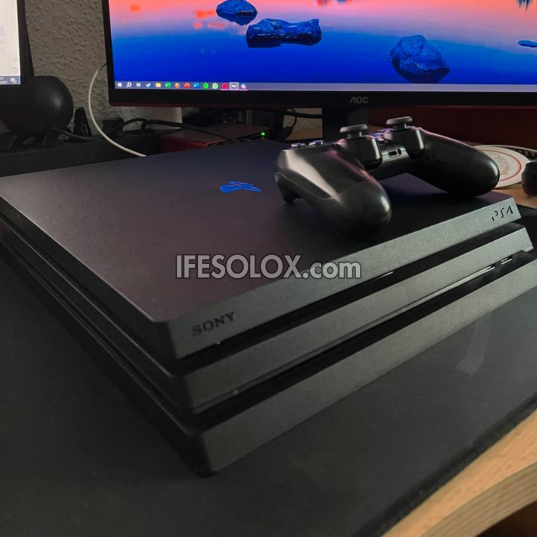 Sony Playstation 4 PS4 Pro 1TB Game Console with 1 DUALSHOCK 4