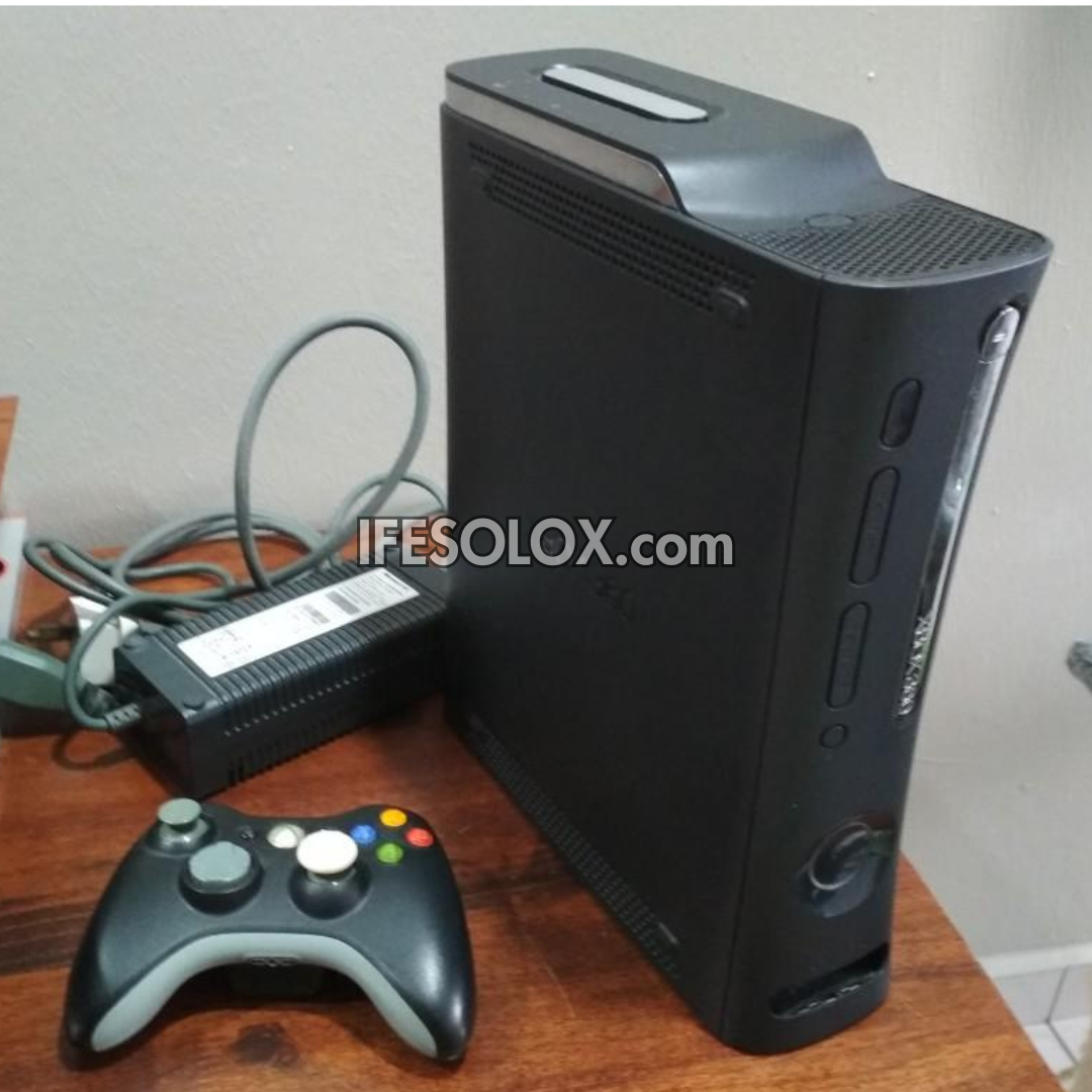 Microsoft XBOX 360 Elite 120GB Game Console Complete Set with 2 Wireless Controller and 12 Titles - Foreign Used