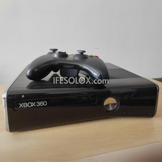Microsoft XBOX 360 Slim 250GB Game Console Complete Set with 1 Wireless Controller and 30 Titles - Foreign Used