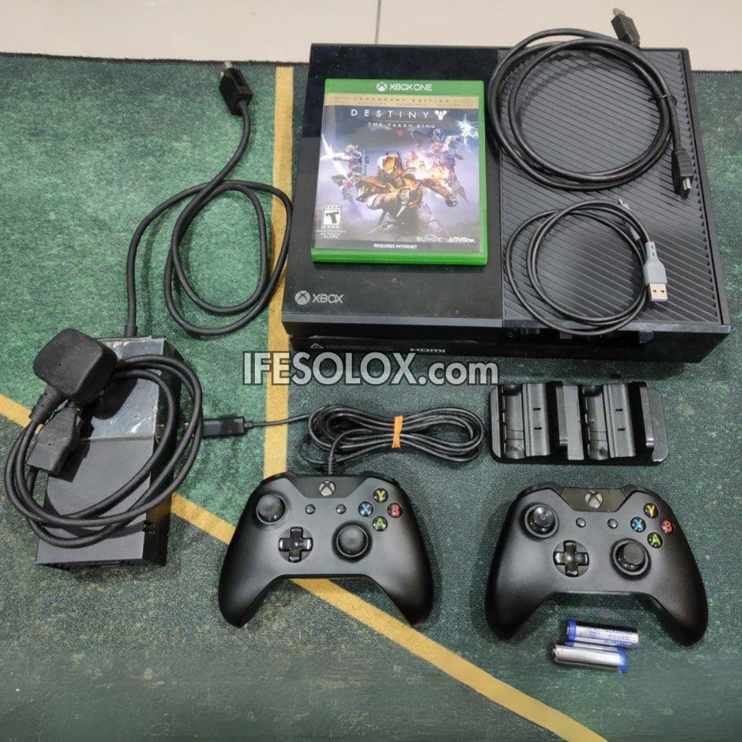 Microsoft XBOX ONE 500GB Game Console Complete Set with 2 Wireless