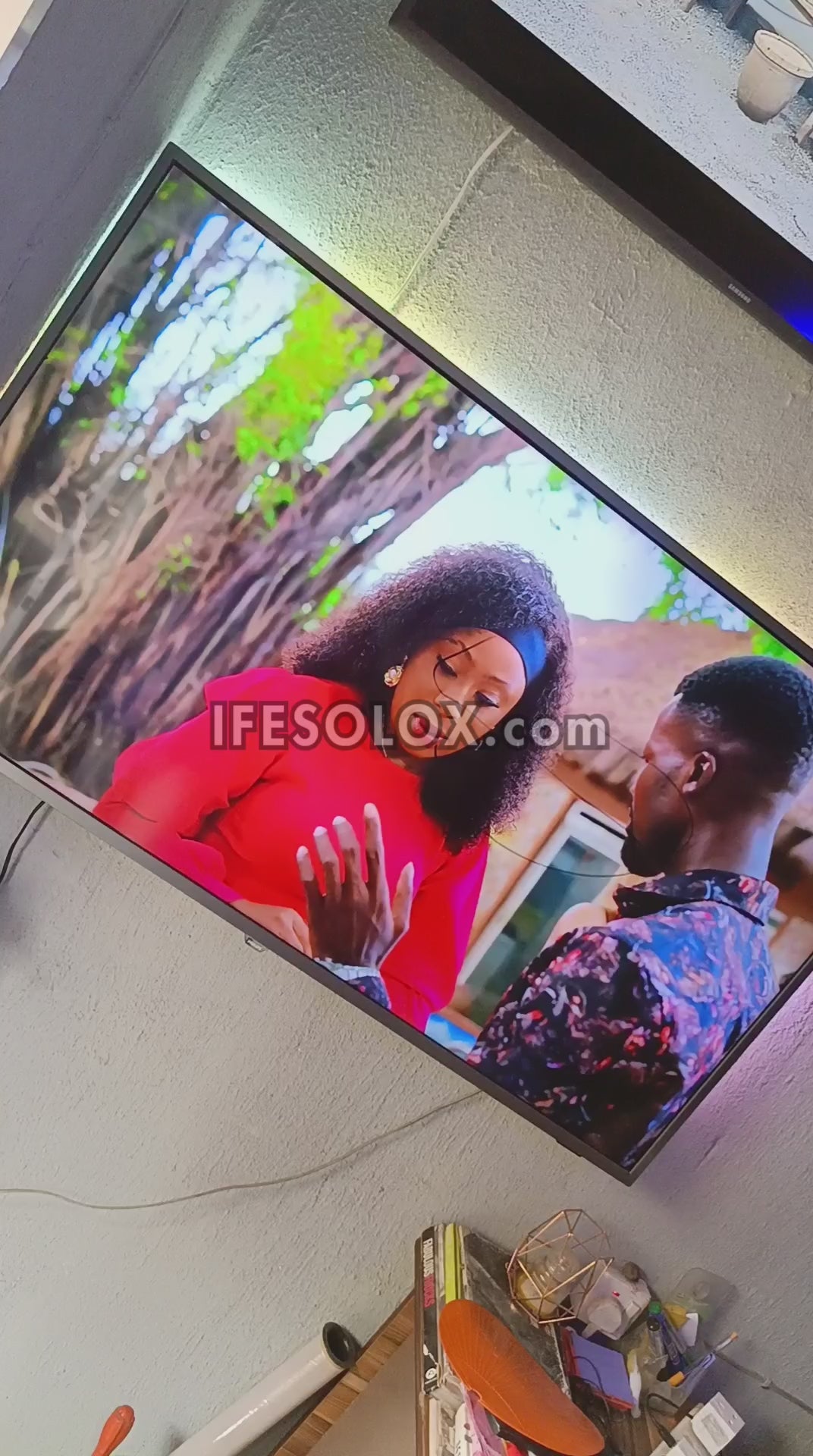 Philips 55 Inch Smart 4K UHD Active HDR TV with 3-sided Ambilight, WiFi, Miracast - London Used