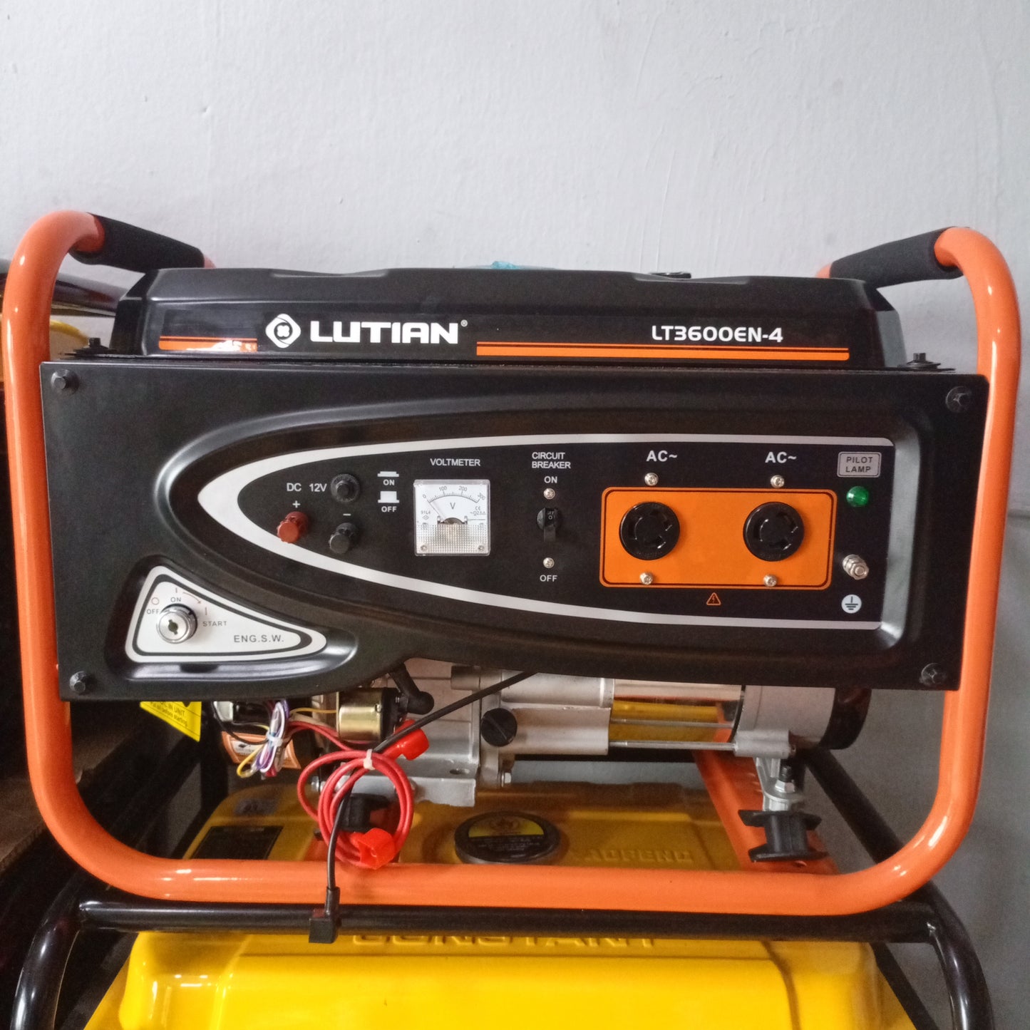 Lutian LT3600EN-4 3.2KVA 100% Copper Key Start Gasoline Generator