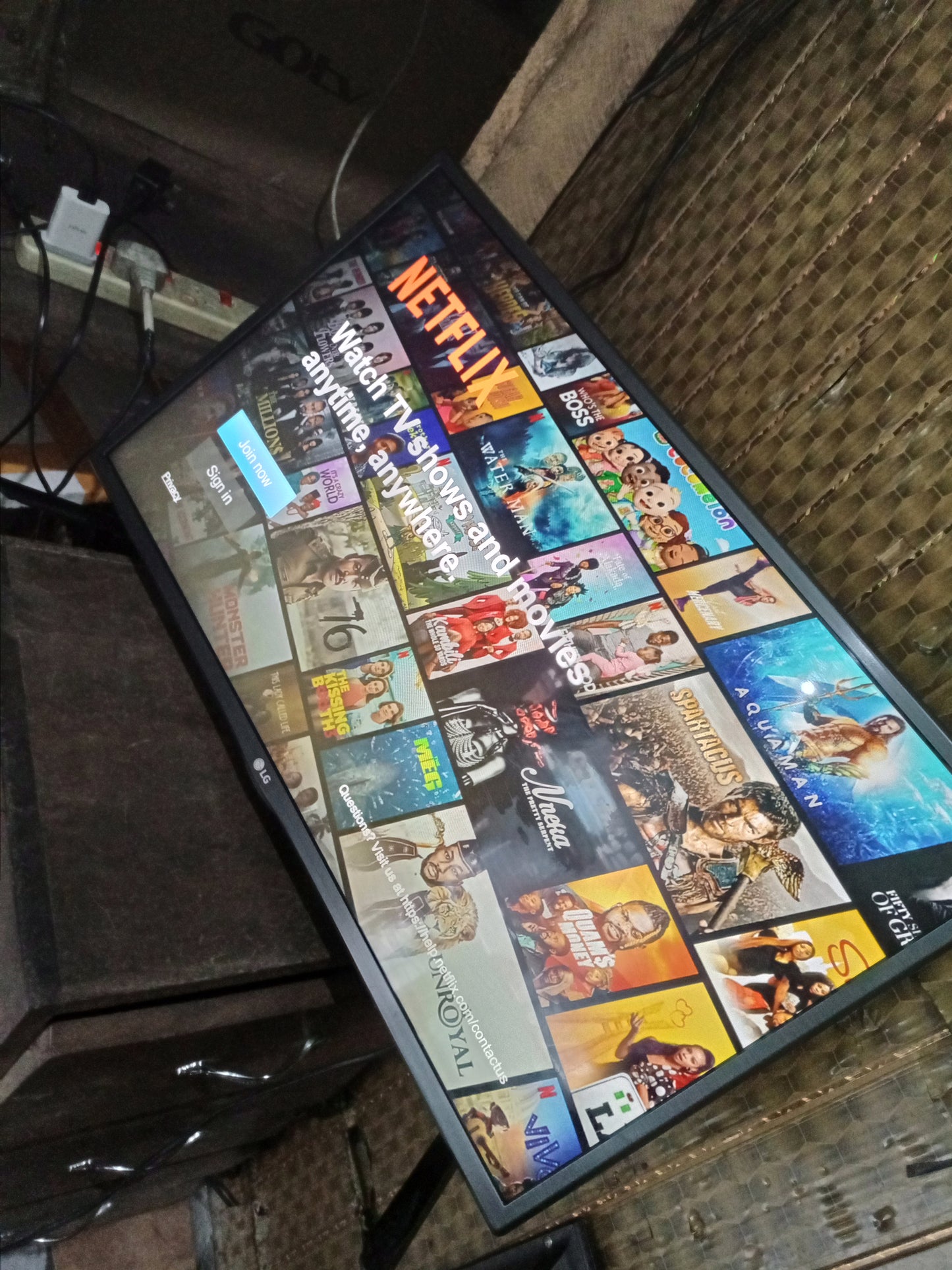 LG 32 Inch 32LB580V Ultra Slim Satellite Smart Internet TV - UK Used